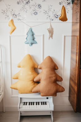 Linen mustard Christmas tree pillow 