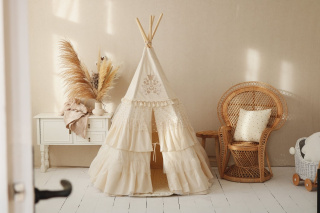 Teepee tent with frills "Boho"