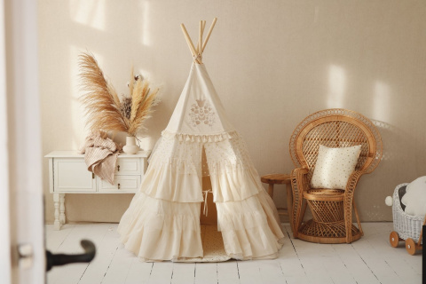 Namiot tipi z falbanami "Boho"