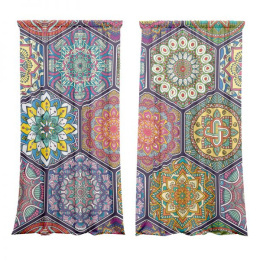 A set of curtains Maroco