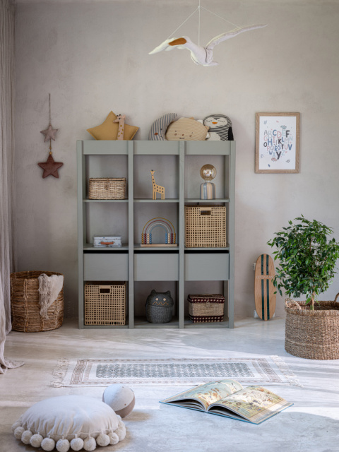 TWEENS eucalyptus shelf